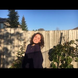 Meet your Posher, Nicole